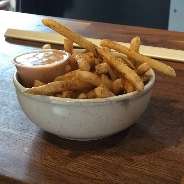 Chipotle-Garlic Fries (gf/veg).